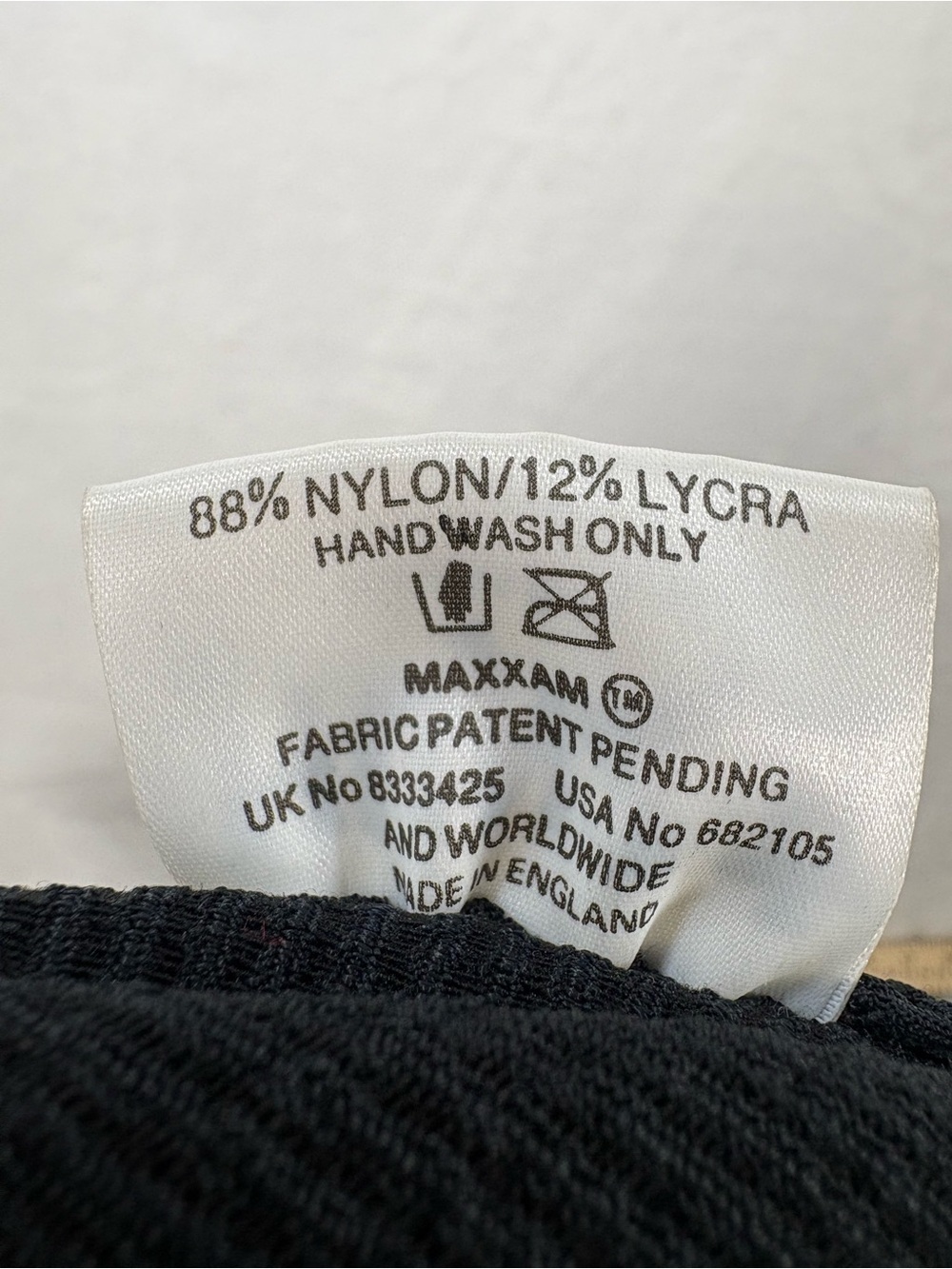 Vintage Hunza Maxxam Crinkle Backless Top Black One Size 80s 90s Made England - Picture 11 of 11